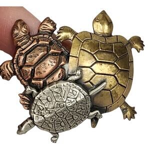 VTG K&T TURTLE FAMILY PIN BROOCH BAG HAT ARTSY ANIMAL LUCK PROSPERITY JAPAN